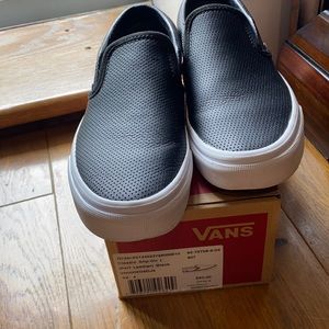 Vans classic slip-on